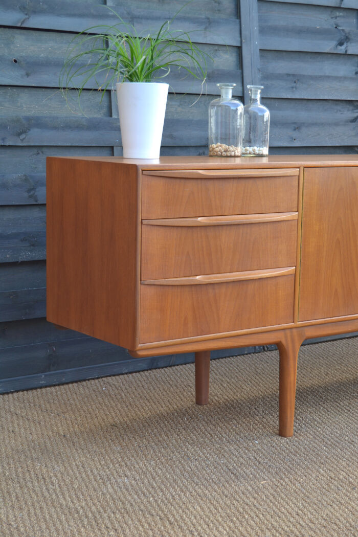 McIntosh sideboard 205 cm