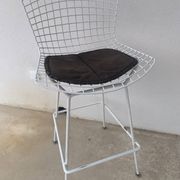 Pair of Bar stools by Harry Bertoia for Knoll International vintage 1970