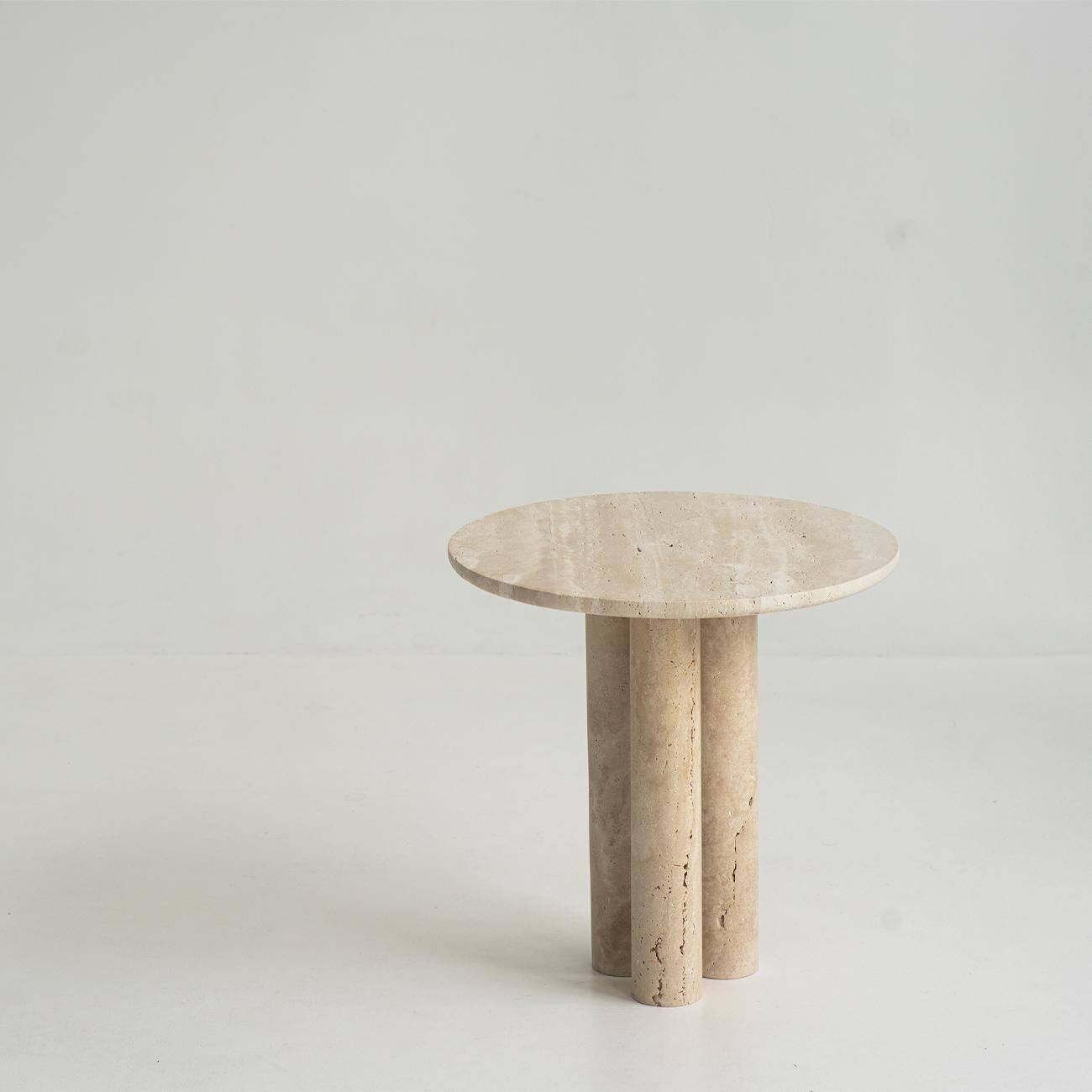 Table d'appoint Trio n° 2 en travertin