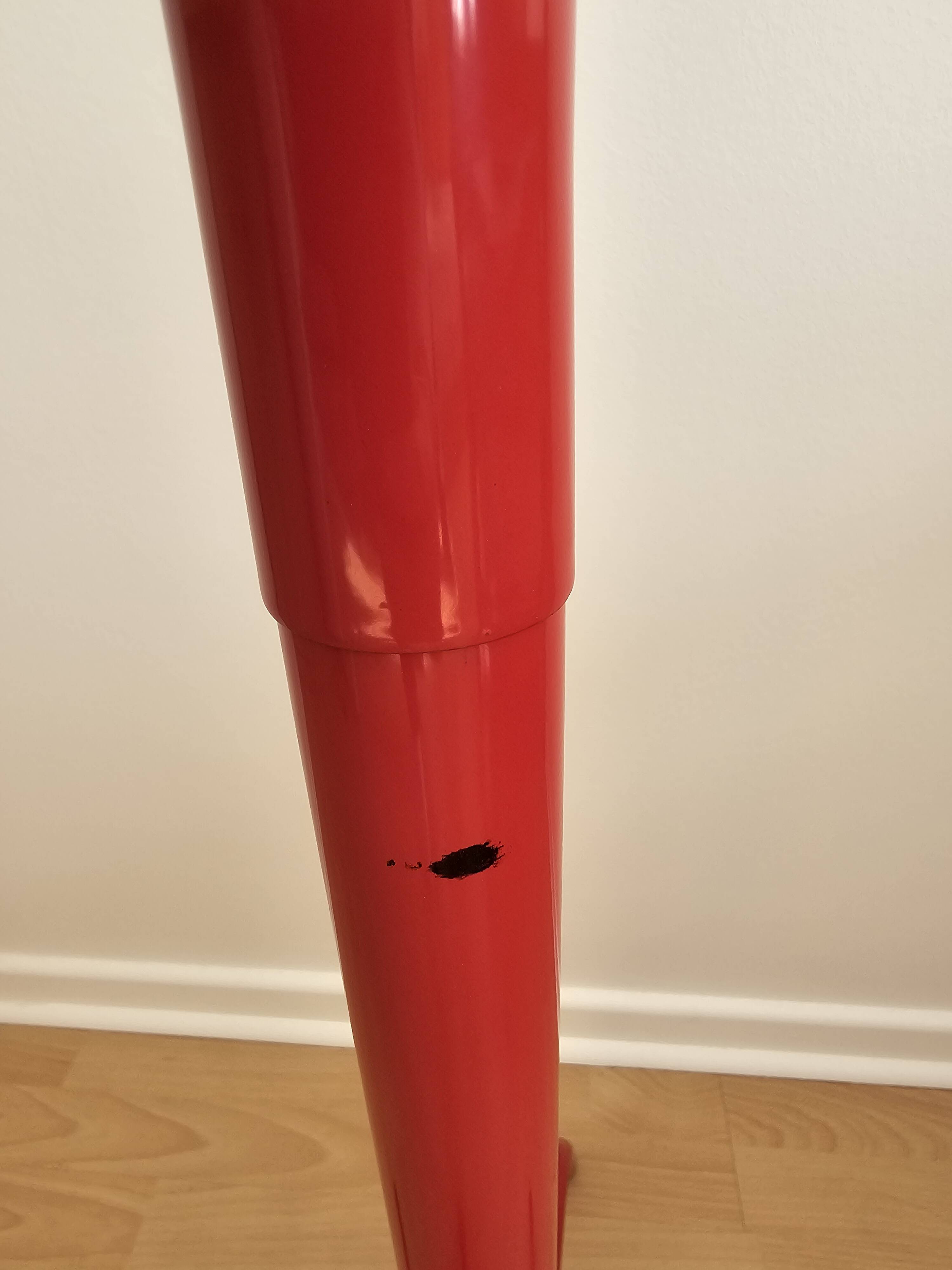 Black and red freestanding coat rack Italy 1980 Italian design style spa