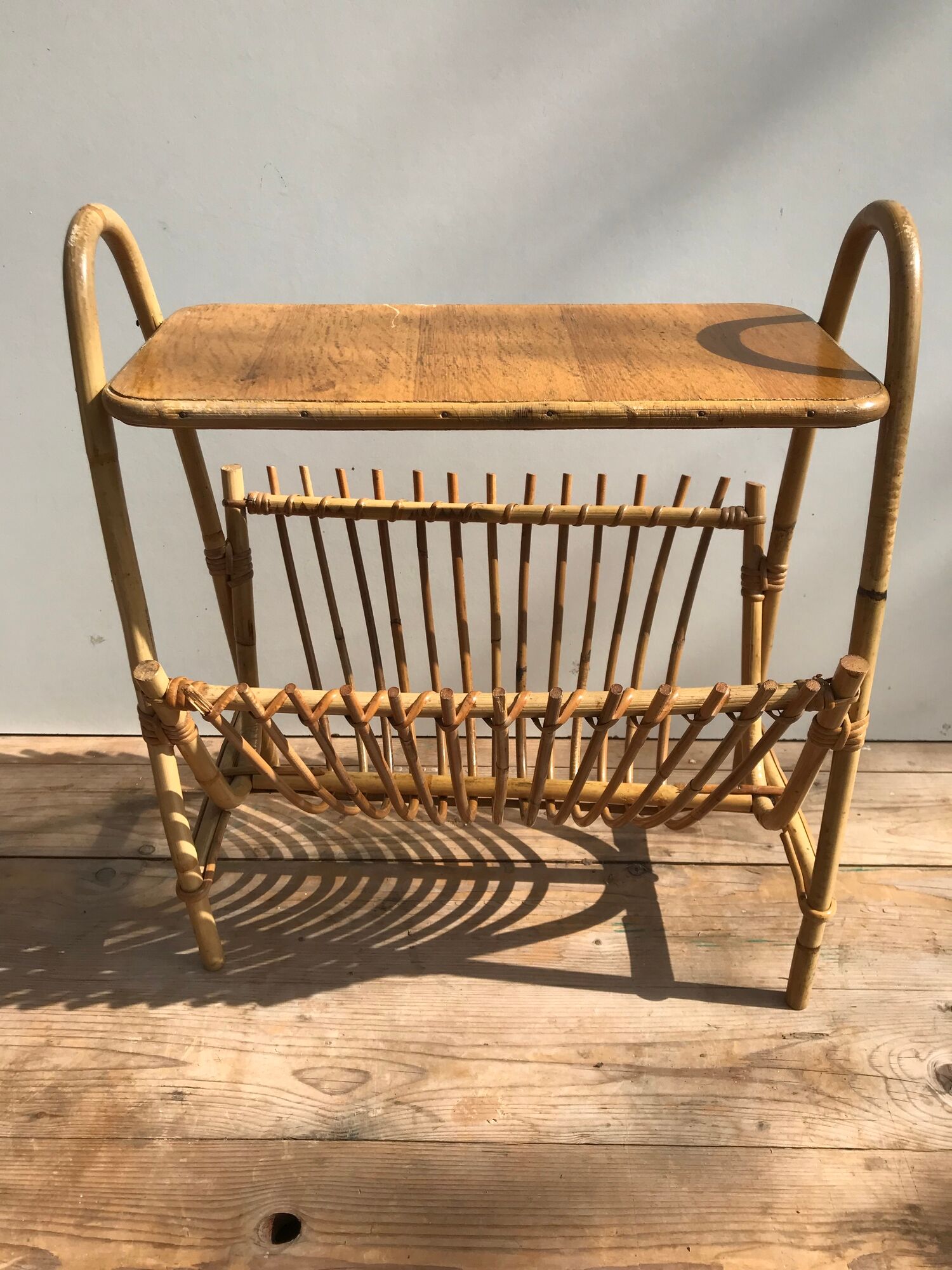 Rattan magazine rack and table