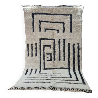 Tapis berbère mrirt en laine fait main 250 x 150 cm