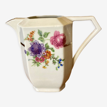 Pot à lait motifs pivoines rectangle Limoges S.B.V. et Cie