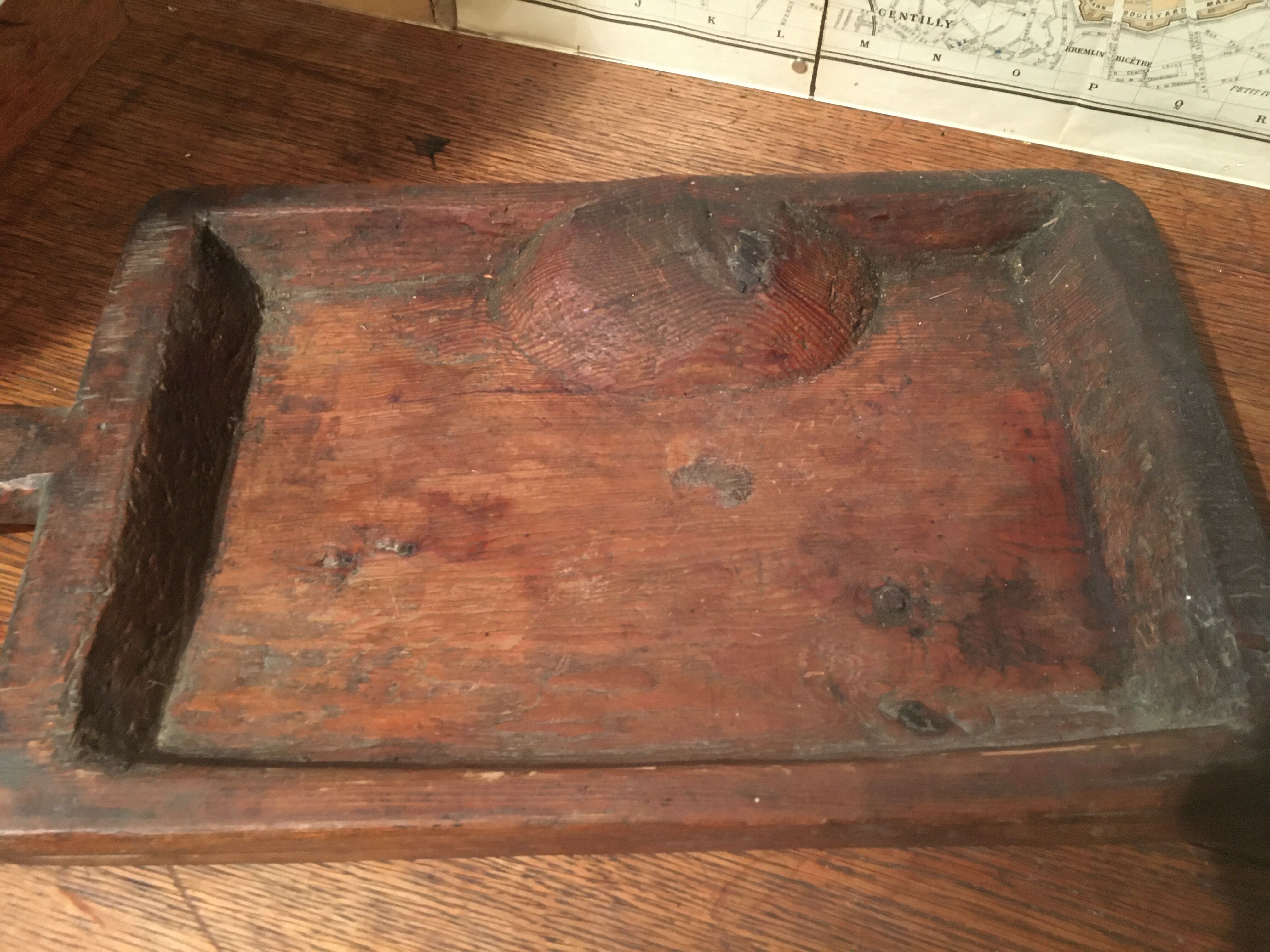 Ethnic hollow cutting board