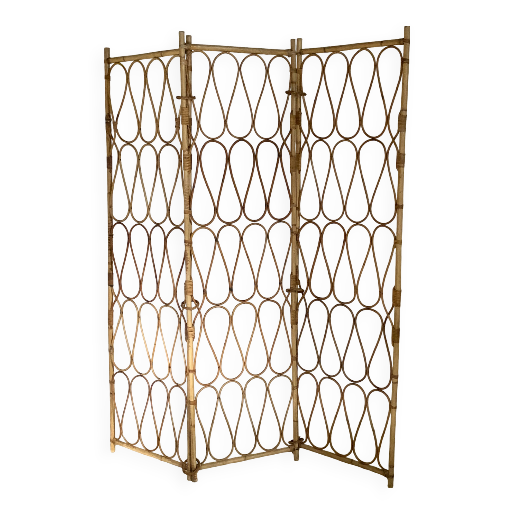 Vintage rattan screen