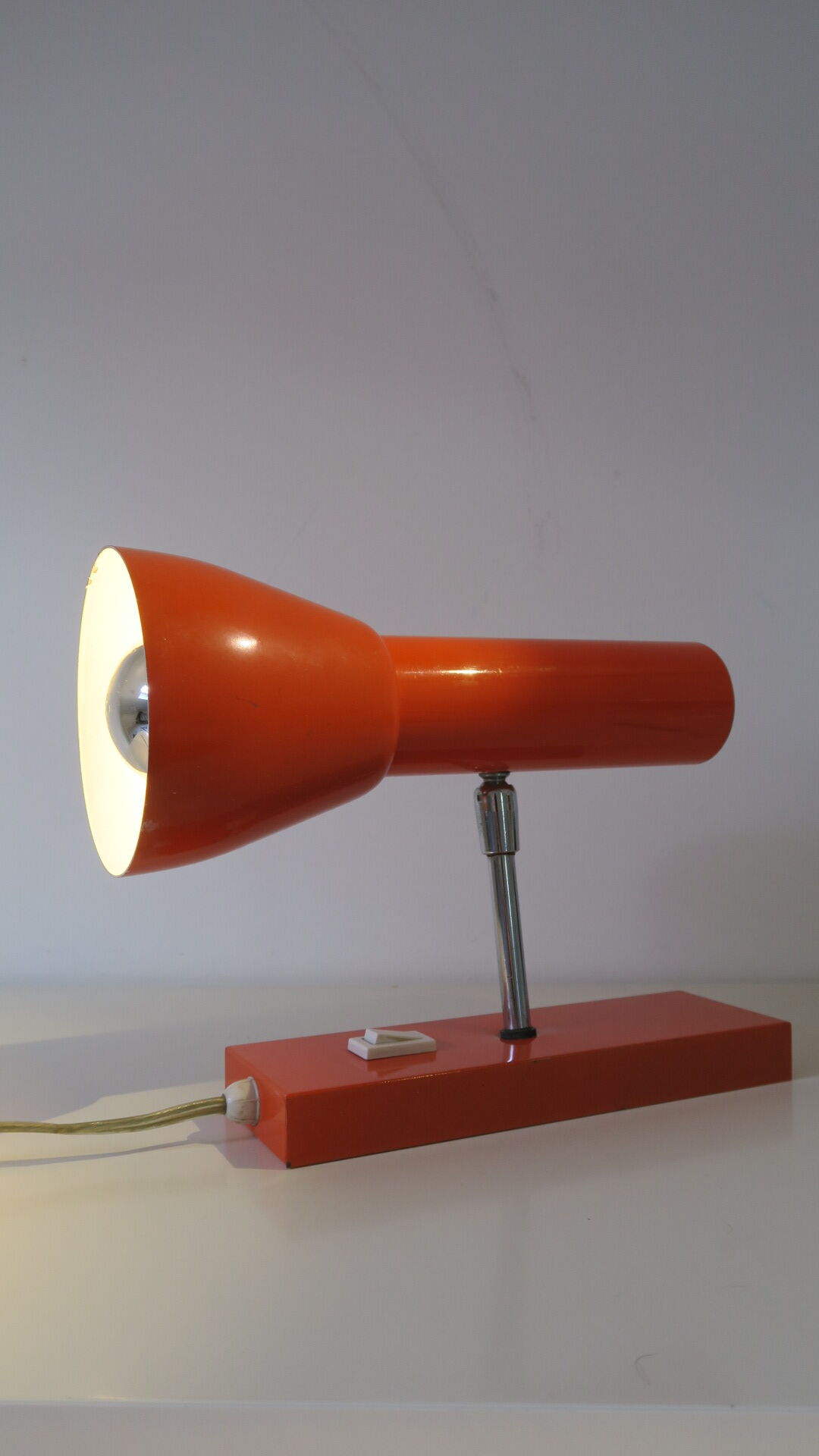 70s metal wall lamp, adjustable
