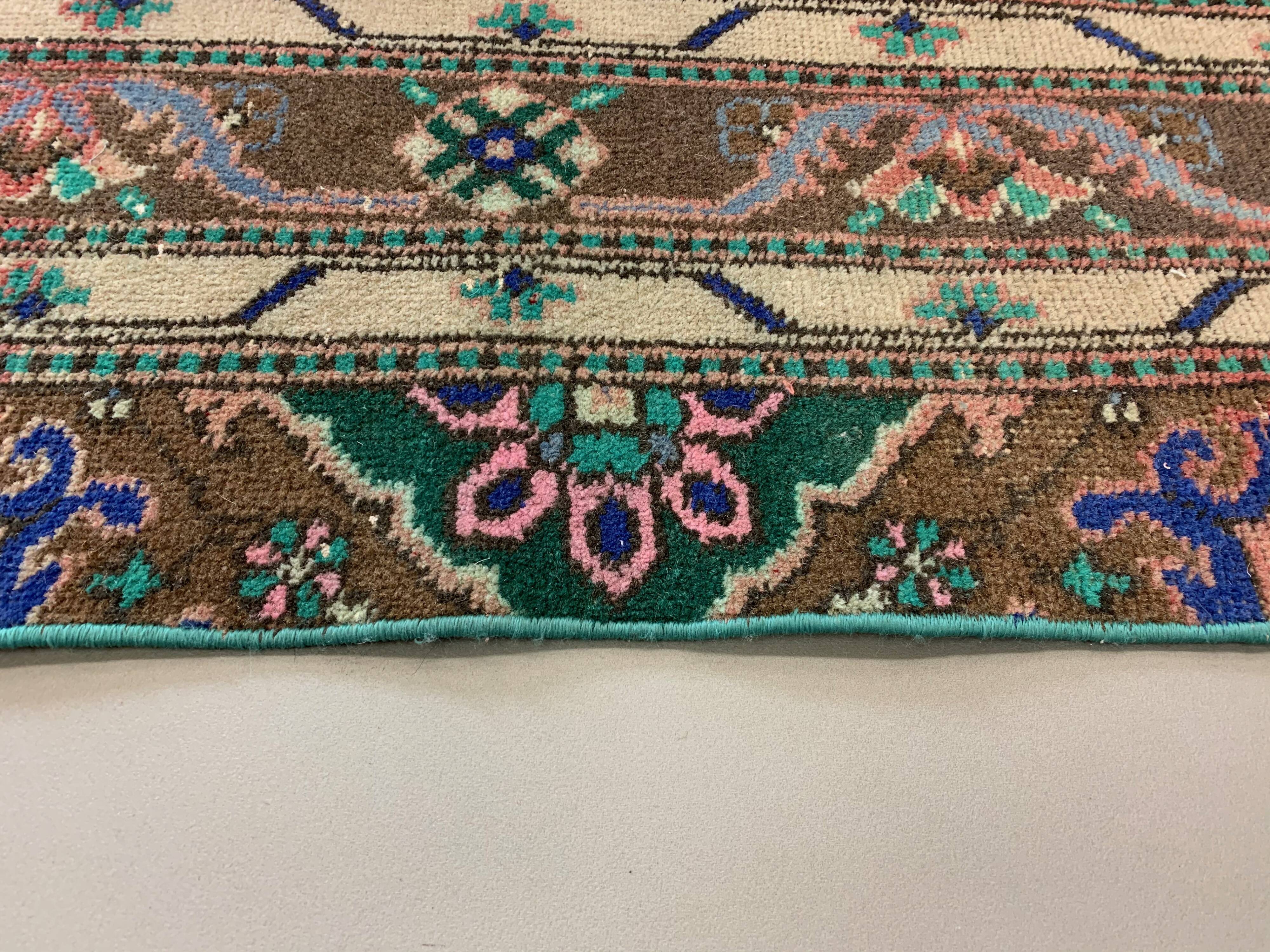 Distressed Turkish Rug 110x74 cm Vintage Shabby, Runner, Green, Brown Small