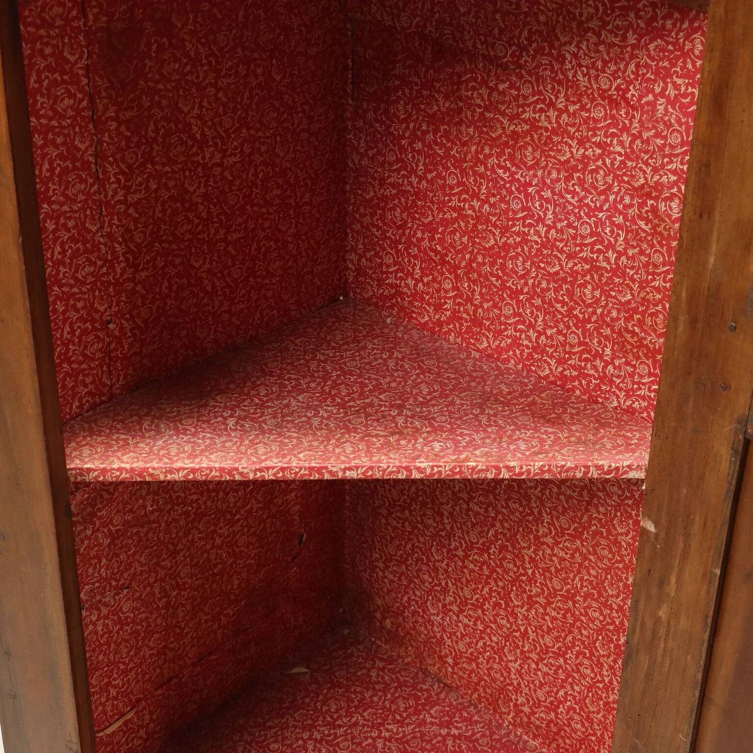 Corner cabinet in walnut, Italy, late 19th century