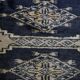 Tapis de couloir bleu et beige
