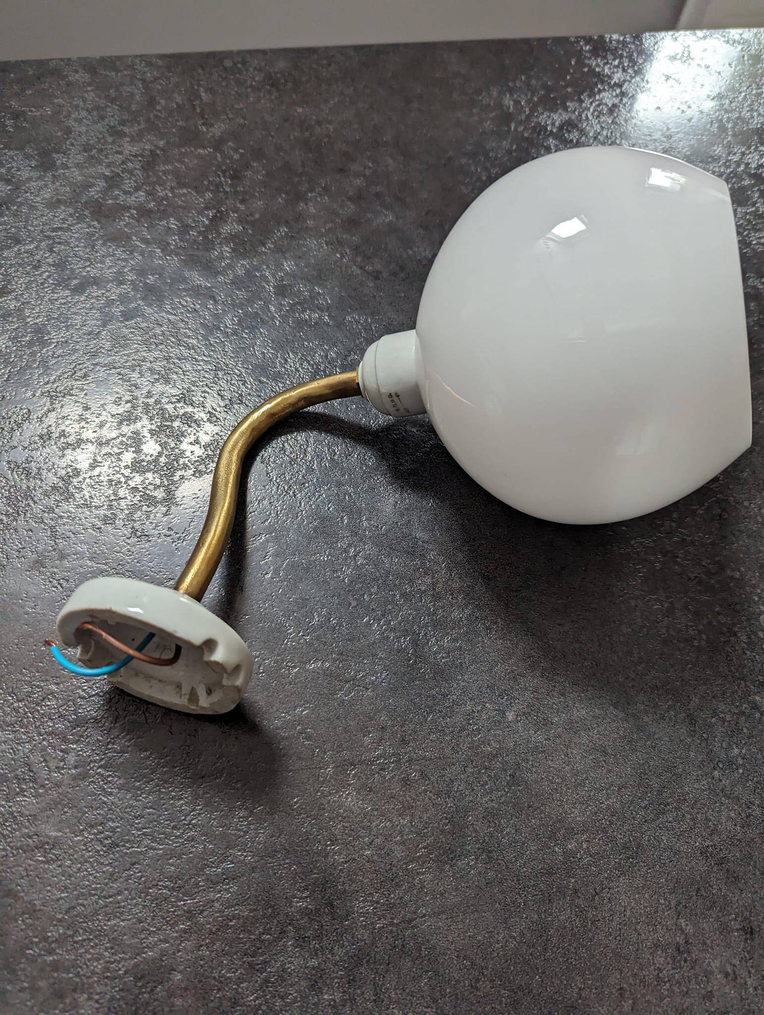 Old opaline brass globe wall light & art deco porcelain base 1930 Ø 13 cm