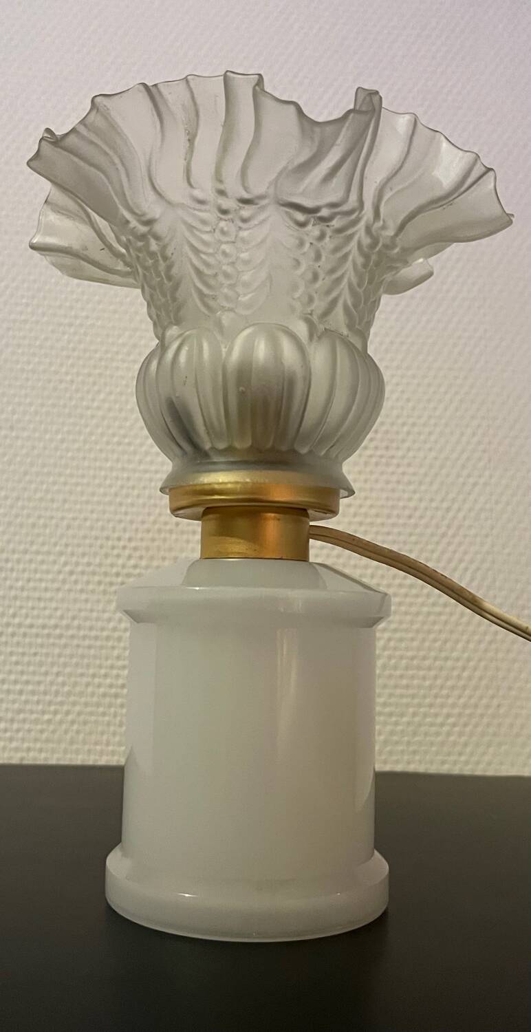 Opaline and glass table lamp
