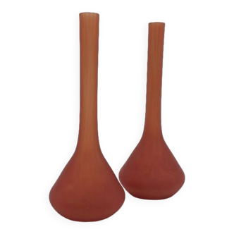 Paire de vases pâte de verre rouge corail