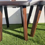 Pair of brutalist T-shaped chairs, solid Aranjou elm, design Olavi Hanninen, 1970