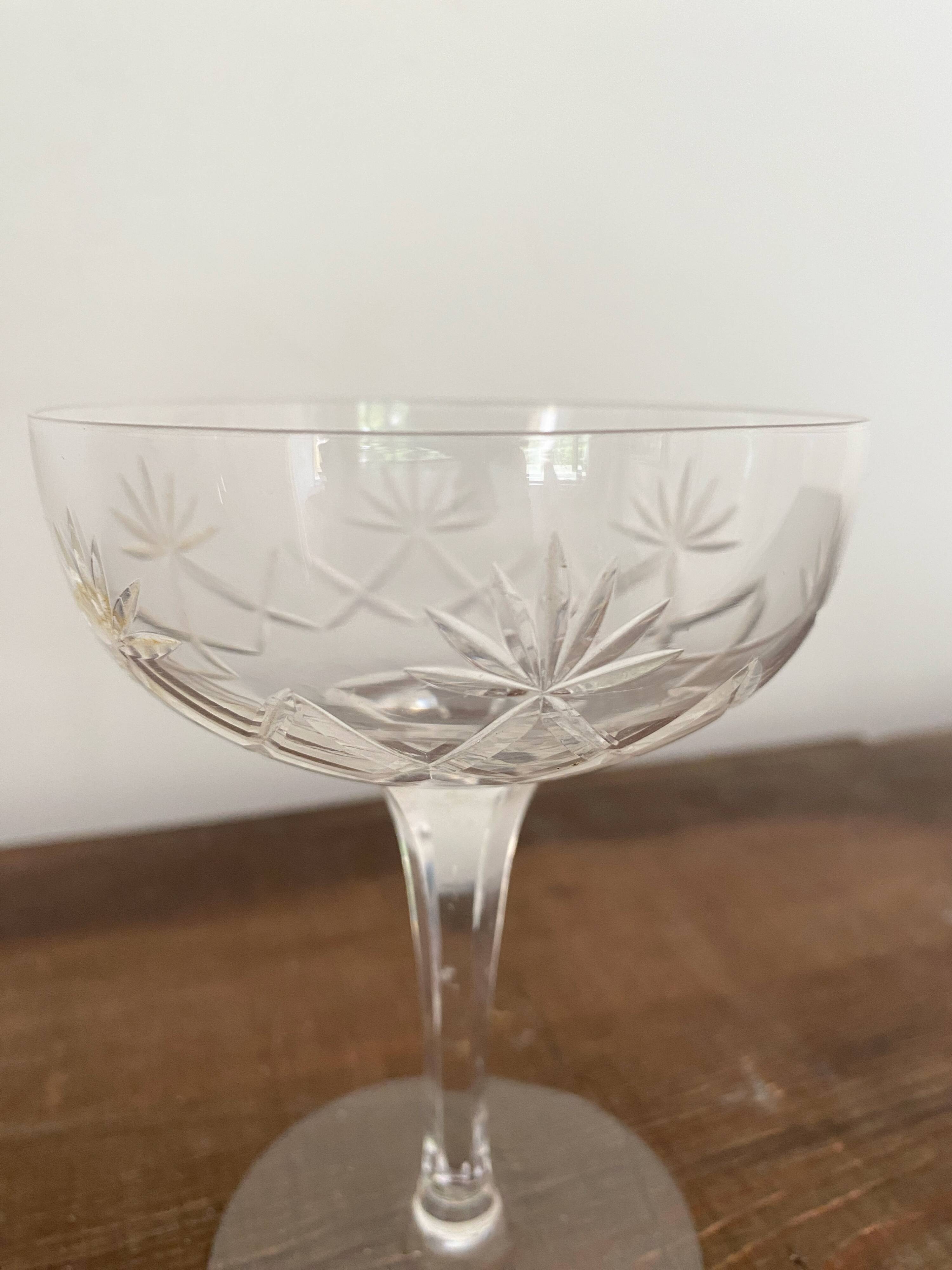 Coupes de champagne en cristal ciselé vintage 9 pièces