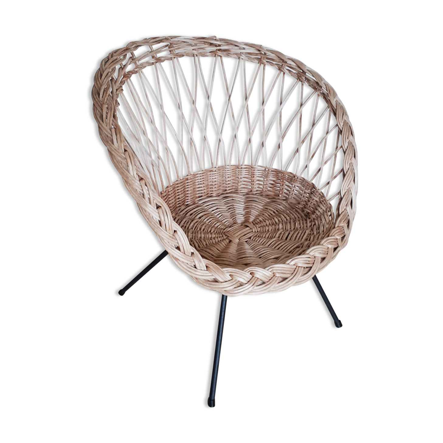 Adult rattan armchair metal feet