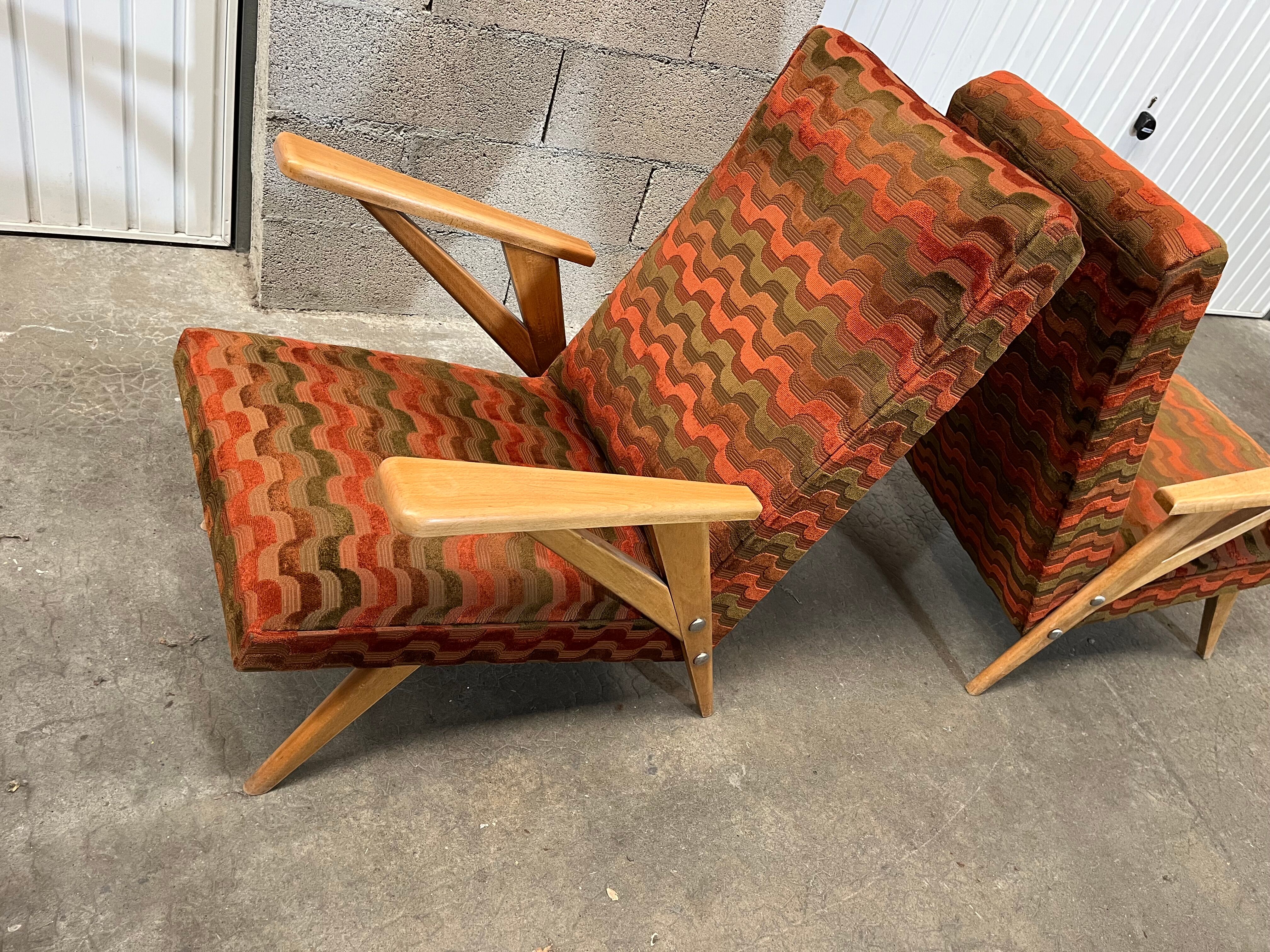 Pair of armchairs from the 60s Italian design