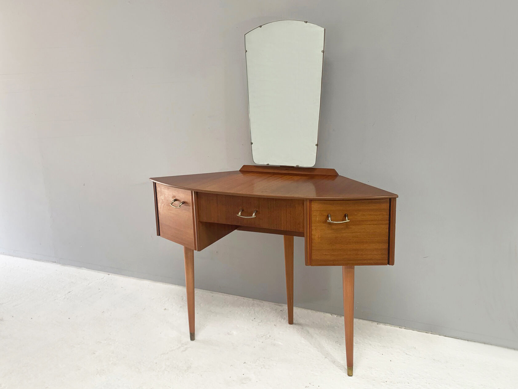 Dressing table by Avalon 1960