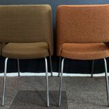 Pair of vintage chairs – Eero Saarinen style