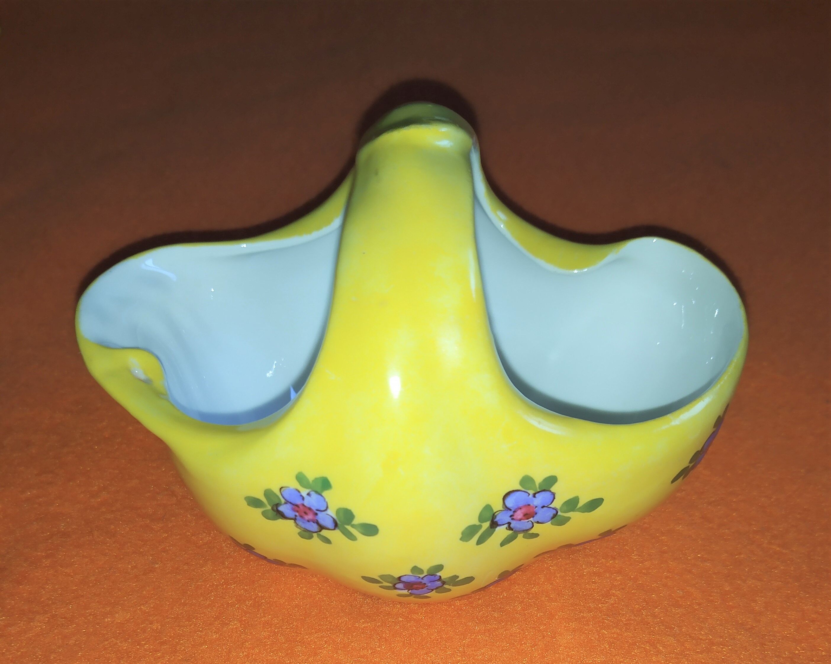 Bouquetière "Panier provençal" Limoges porcelain