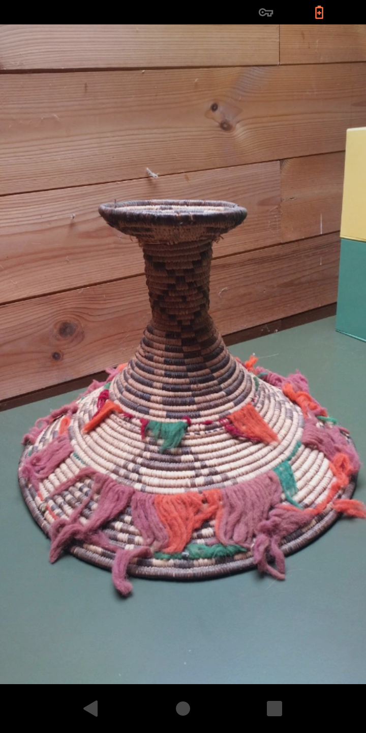 Chapeau de cérémonie berbère touareg Sahara