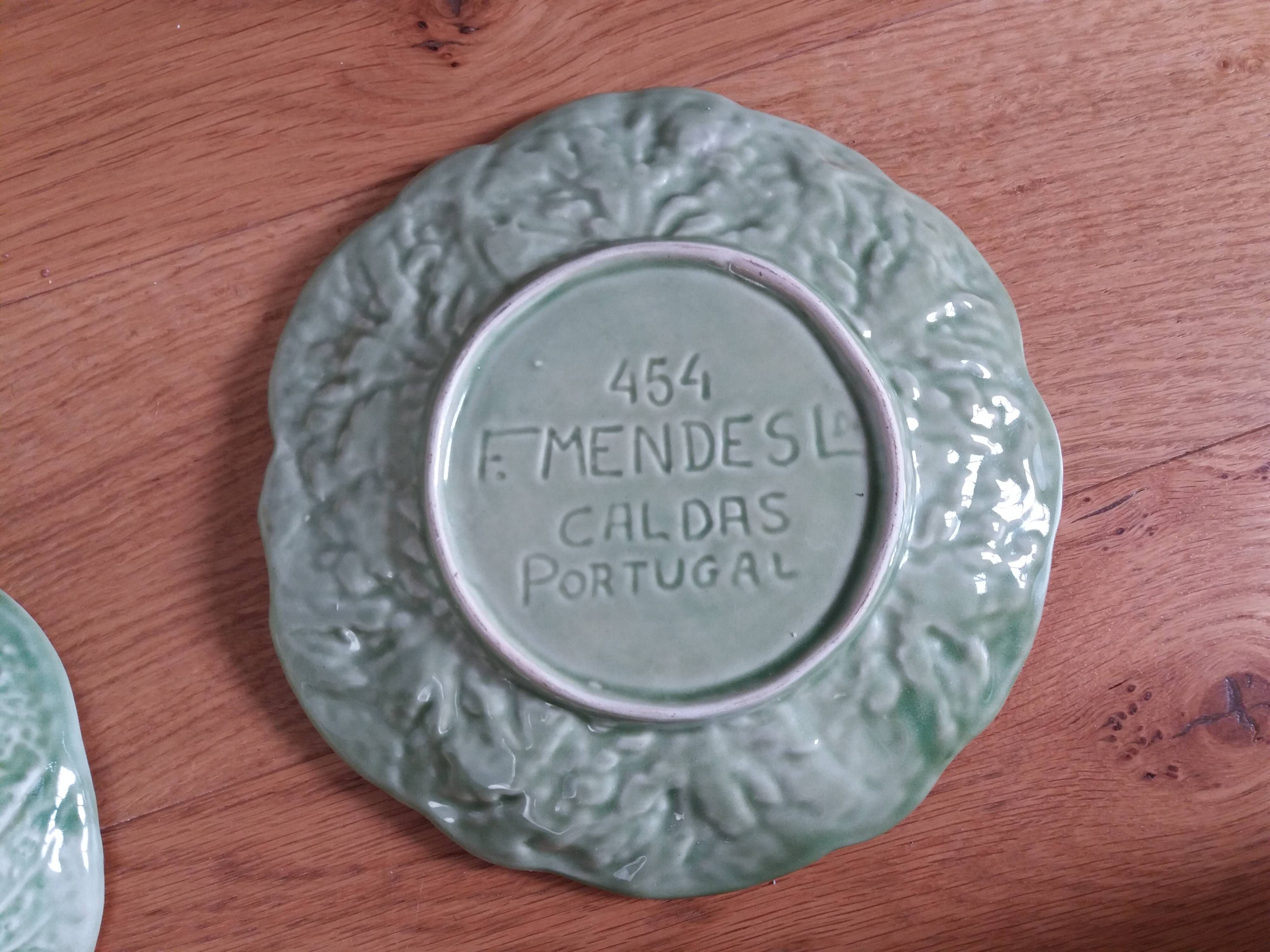 Bowl, dish, cabbage in earthenware, Portugal.