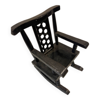 Chaise à poupée