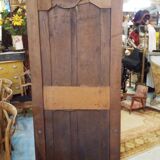 Wall coat rack