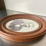 Cadre ovale en bois antique, 19,5 cm x 15,5 cm