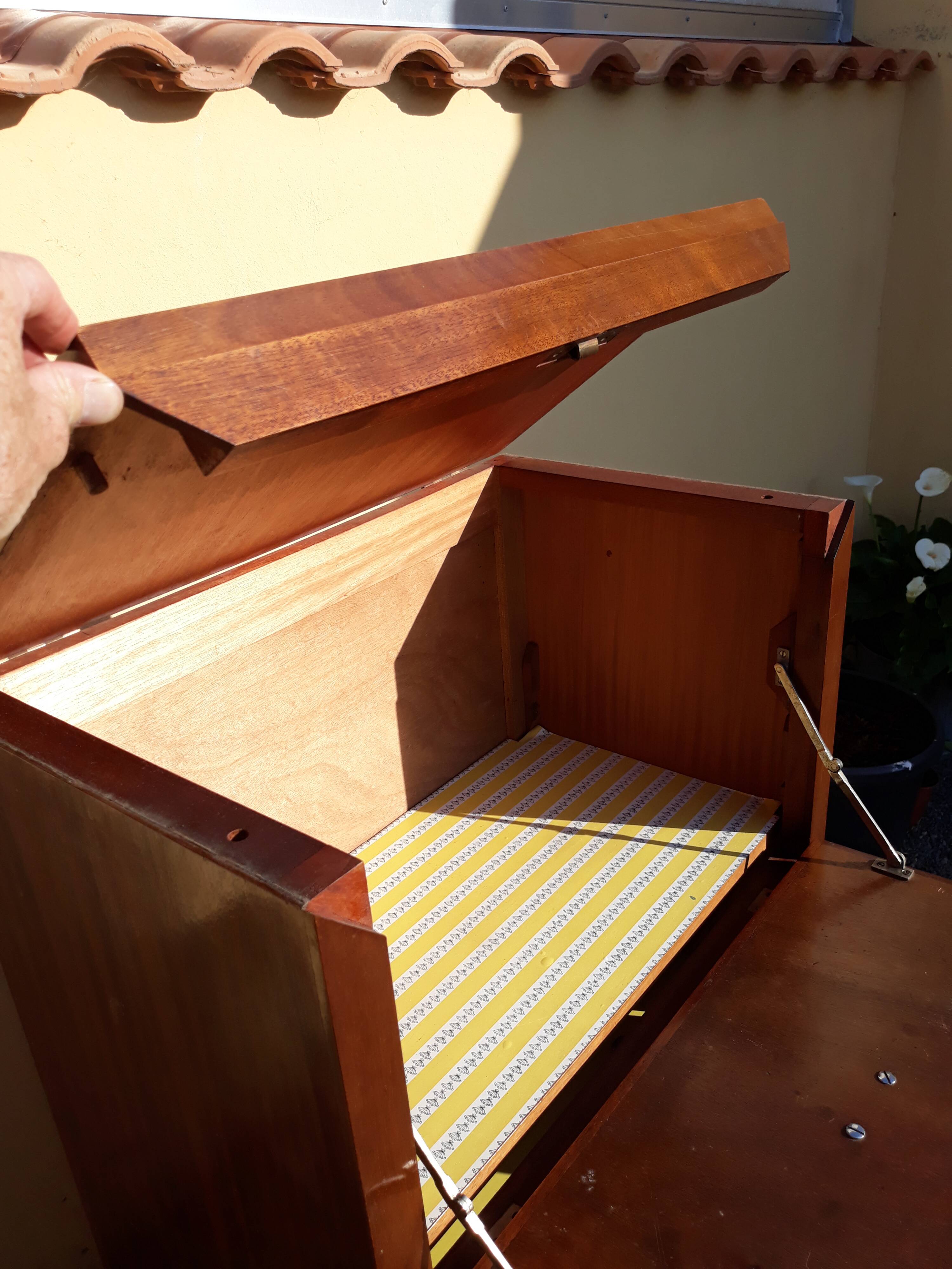 art deco cocktail cabinet