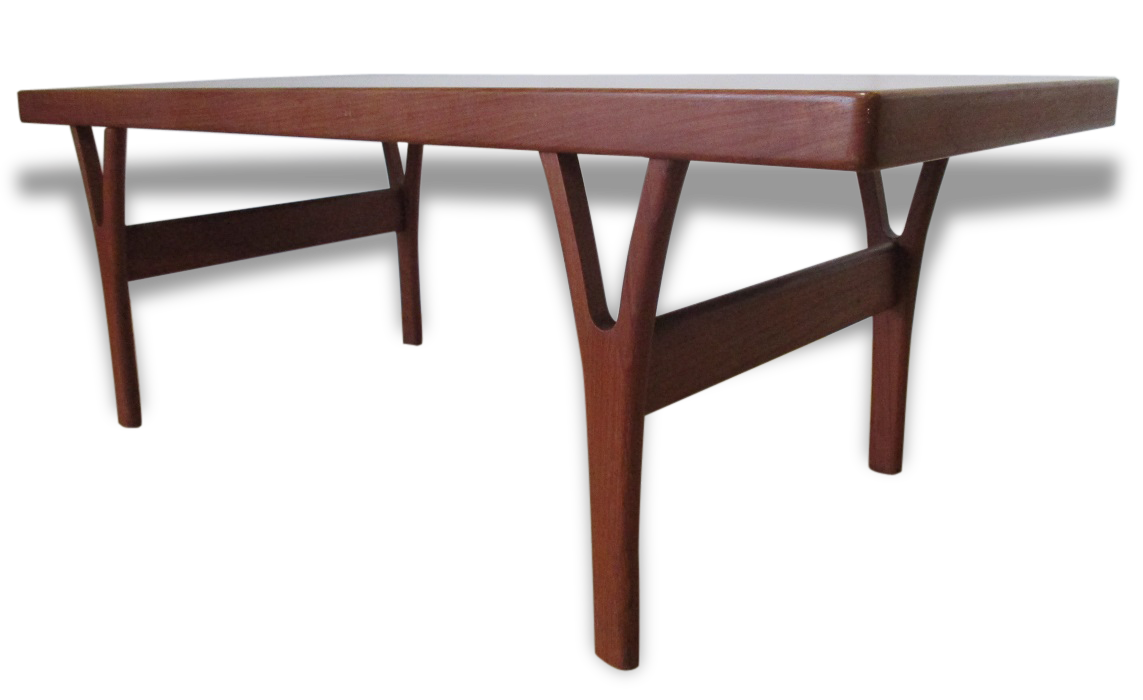 Scandinavian coffee table Trioh