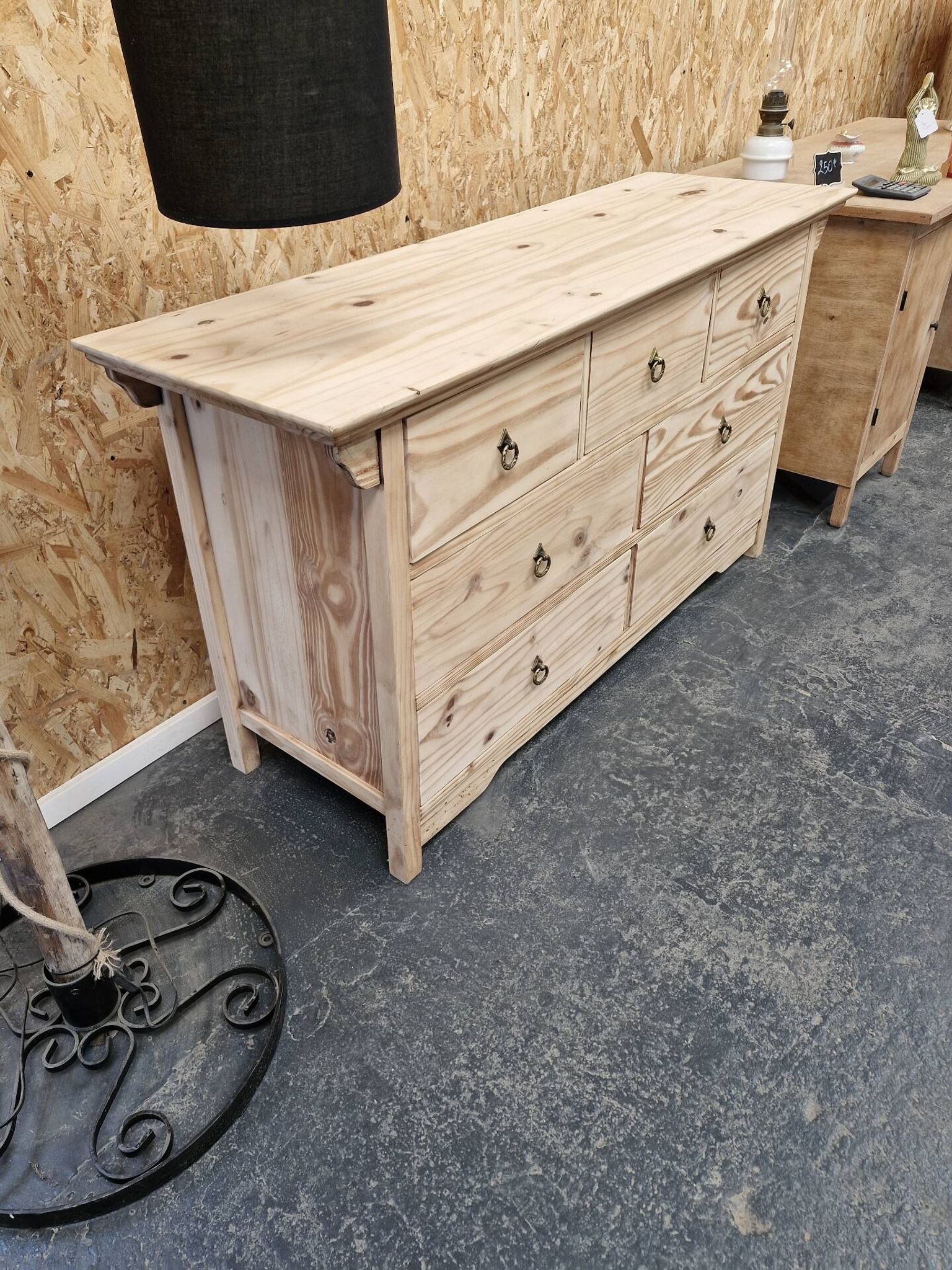 Commode