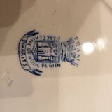 11 plates in opaque porcelain from Gien known as Terre de Fer