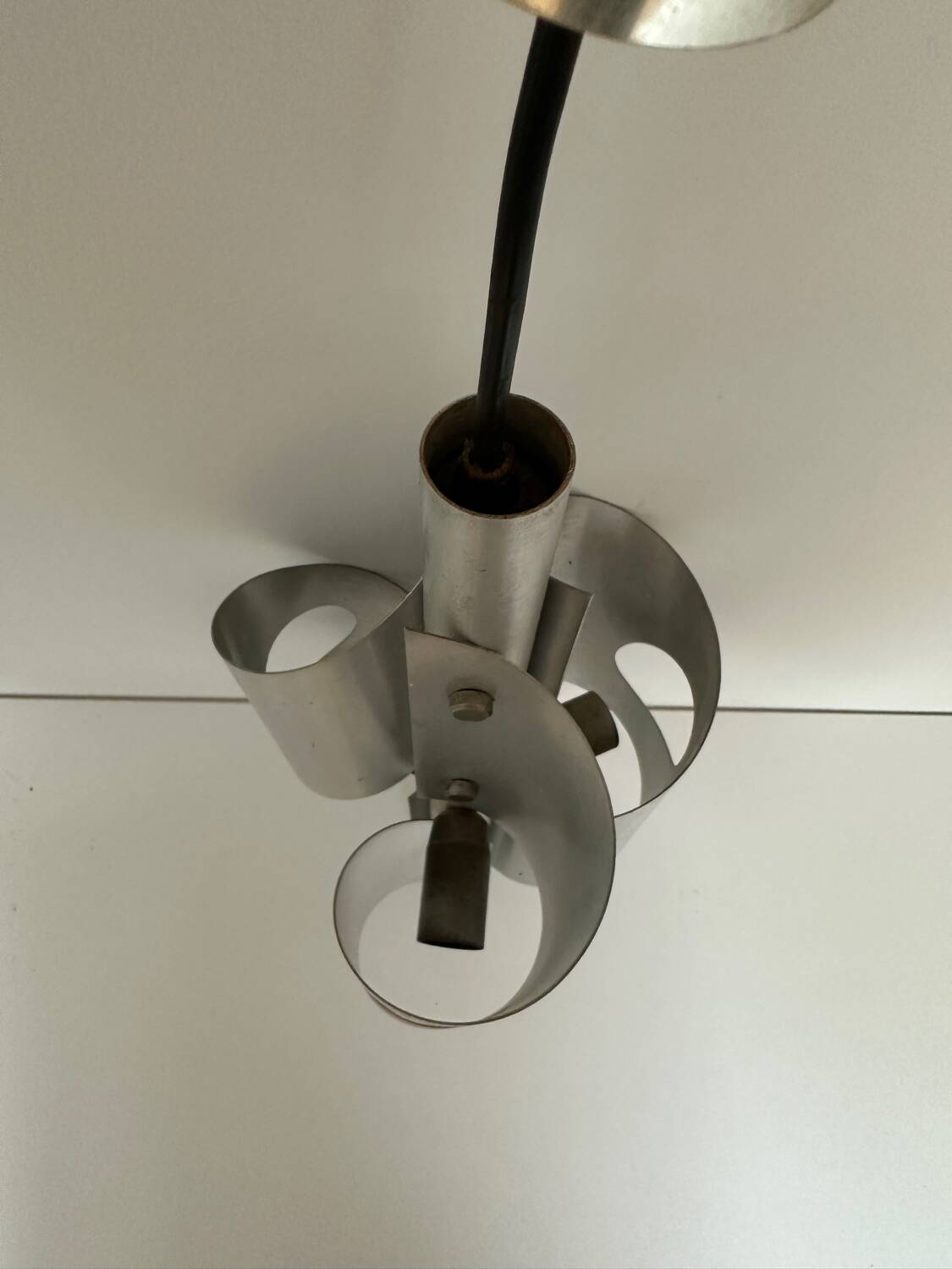 Suspension, brushed aluminum chandelier, Space Age style 1970s