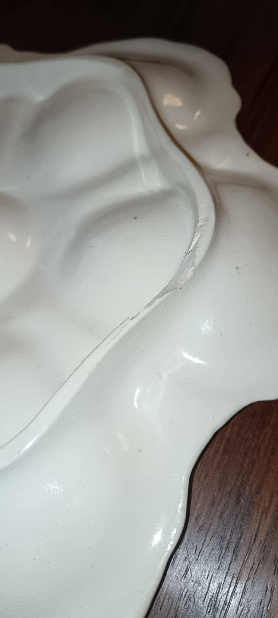 Antique English oyster plate from the late 19th to early 20th century.