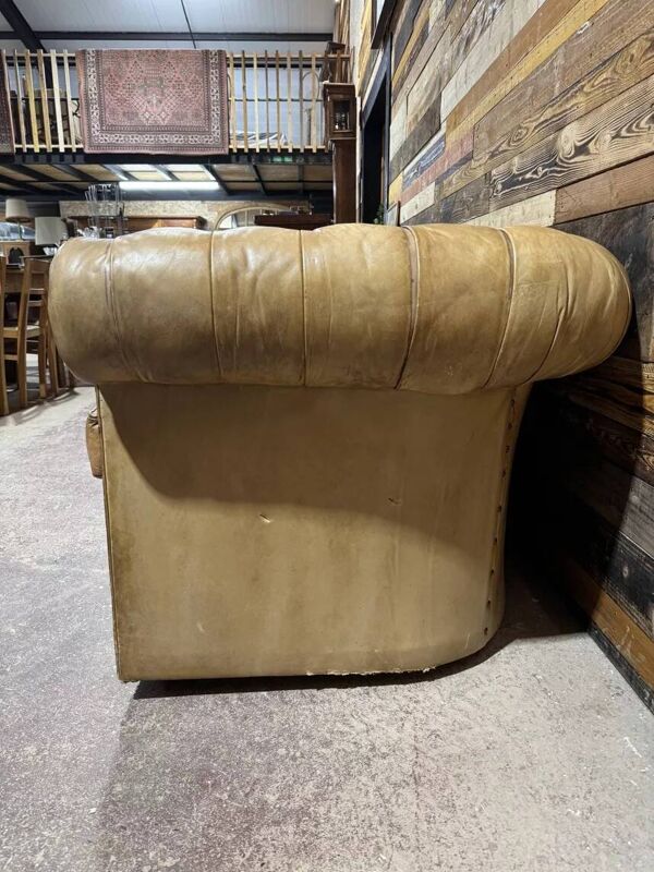 Canapé Chesterfield 3 places en cuir - Années 1960
