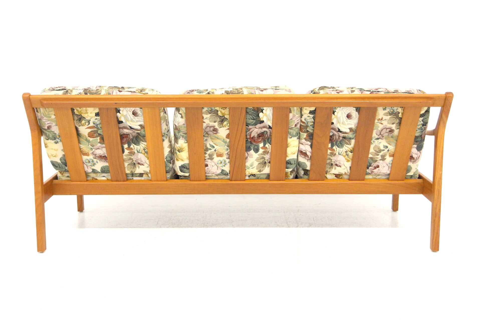 Floral sofa "Tibro" Erik Wørtz, Möbel-IKÉA, Sweden, 1960