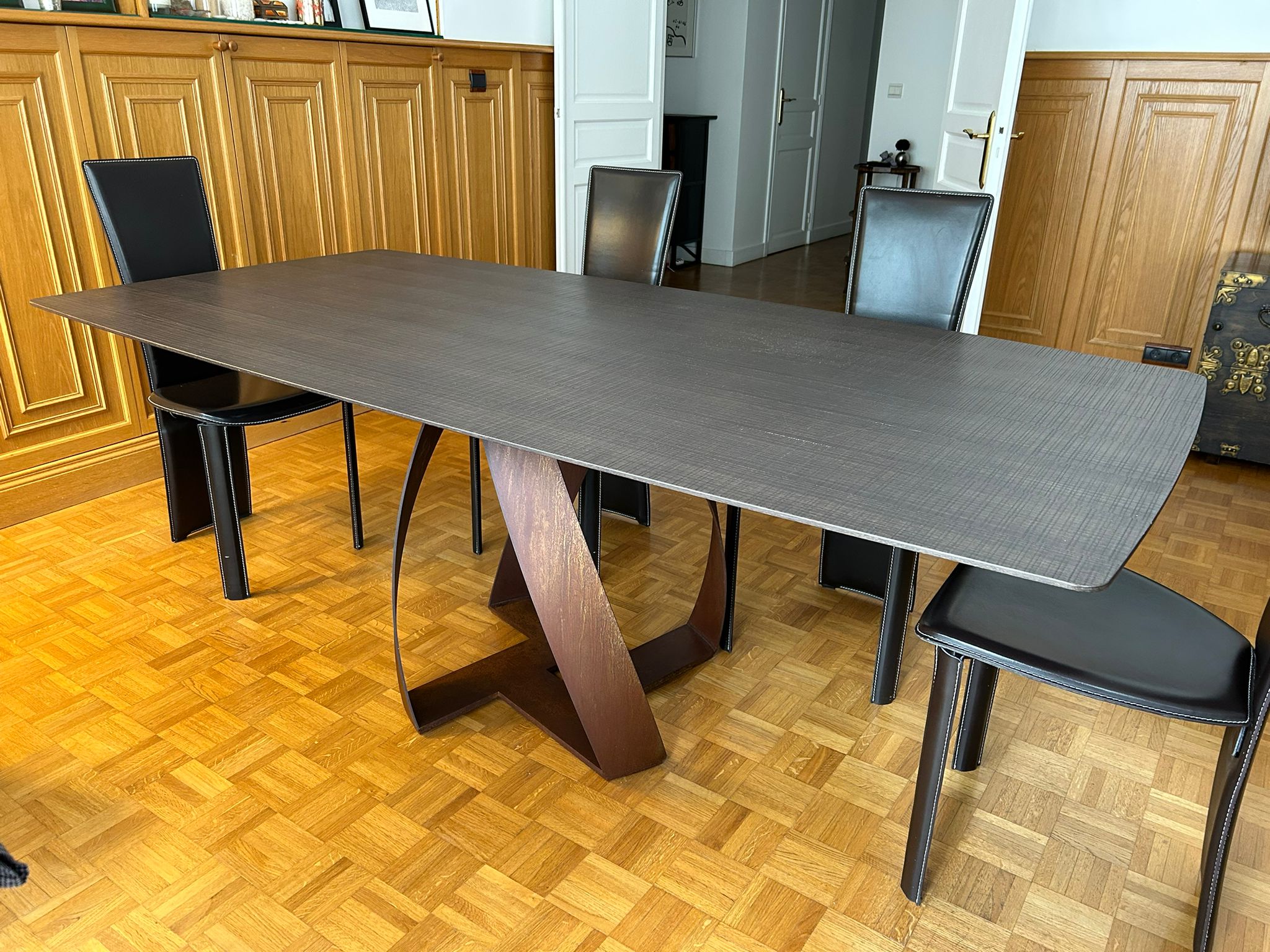 Set of 6 Roche Bobois chairs