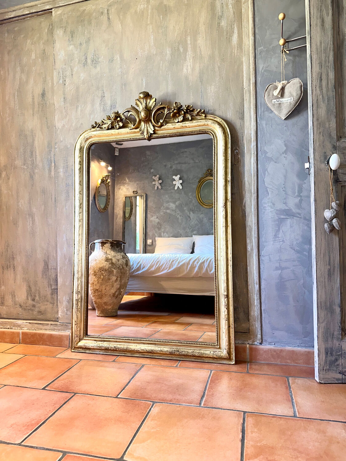 Miroir ancien Louis-Philippe à fronton