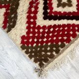 Handmade moroccan berber carpet 255 x 138 cm