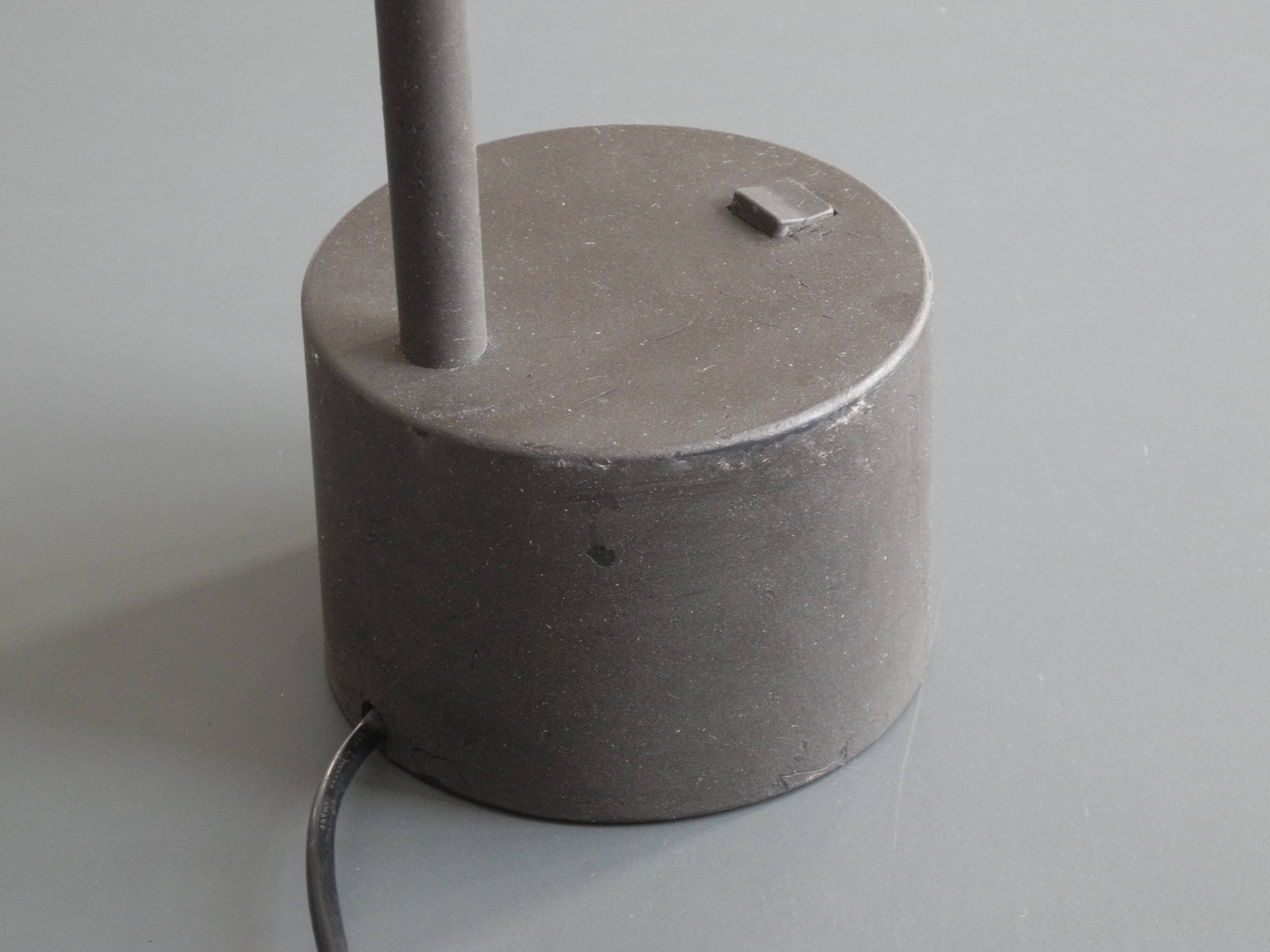 Original Sottsass Associati halogen table light - Halo Click 2 - by Philips