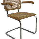 Cesca chair B64 with armrests by Marcel Breuer Design