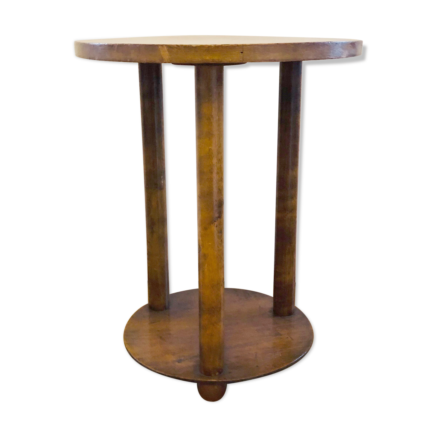 Wooden pedestal table