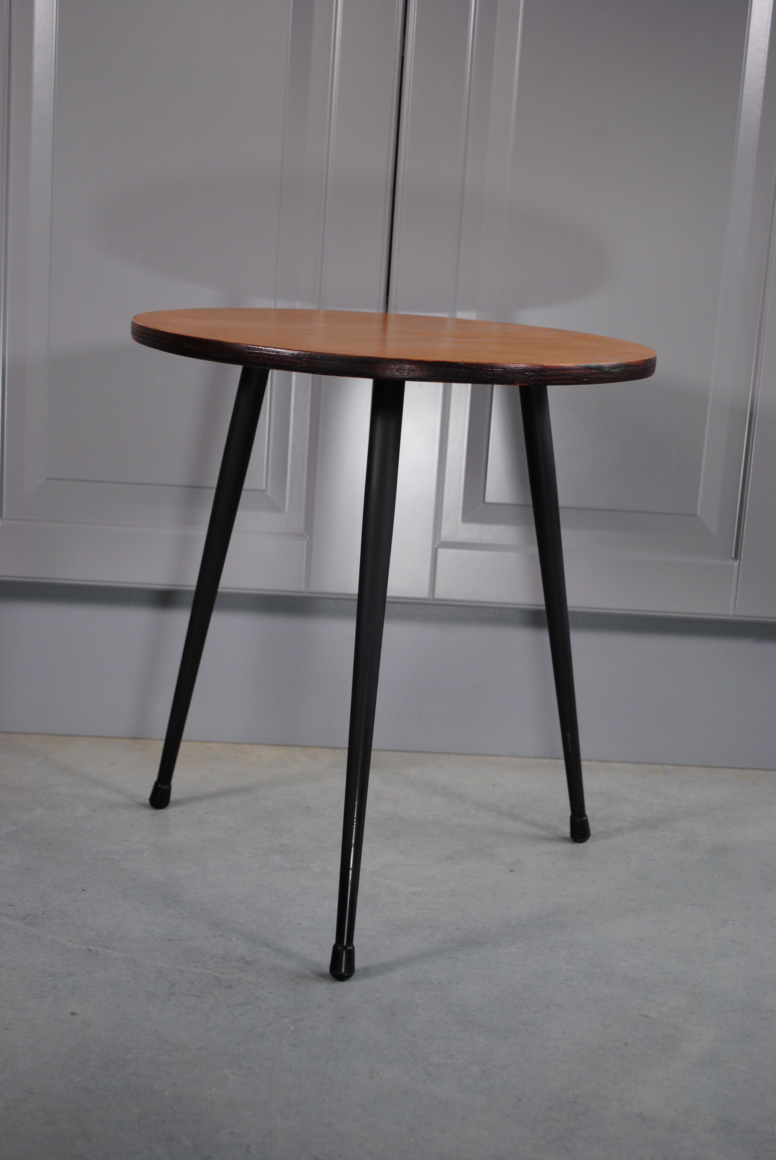Vintage tripod side table