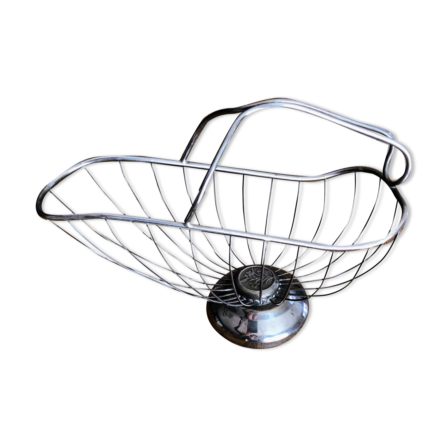 Silver metal bottle holder