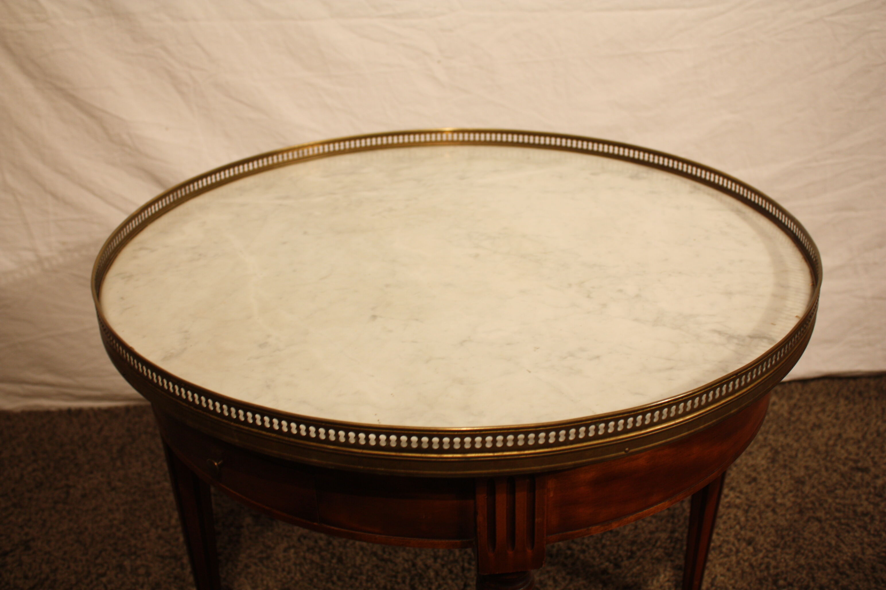 Table bouillotte Louis XVI 1950
