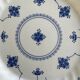 8 English dinner plates