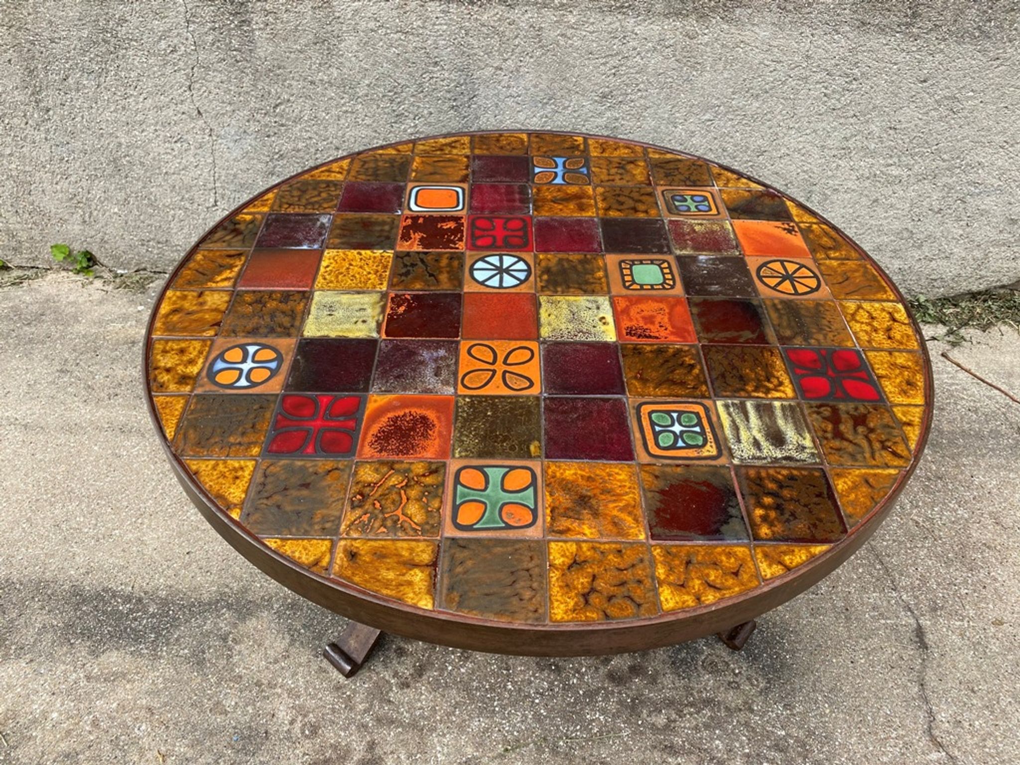 Roche Bobois in 1970s ceramic and wrought iron round coffee table