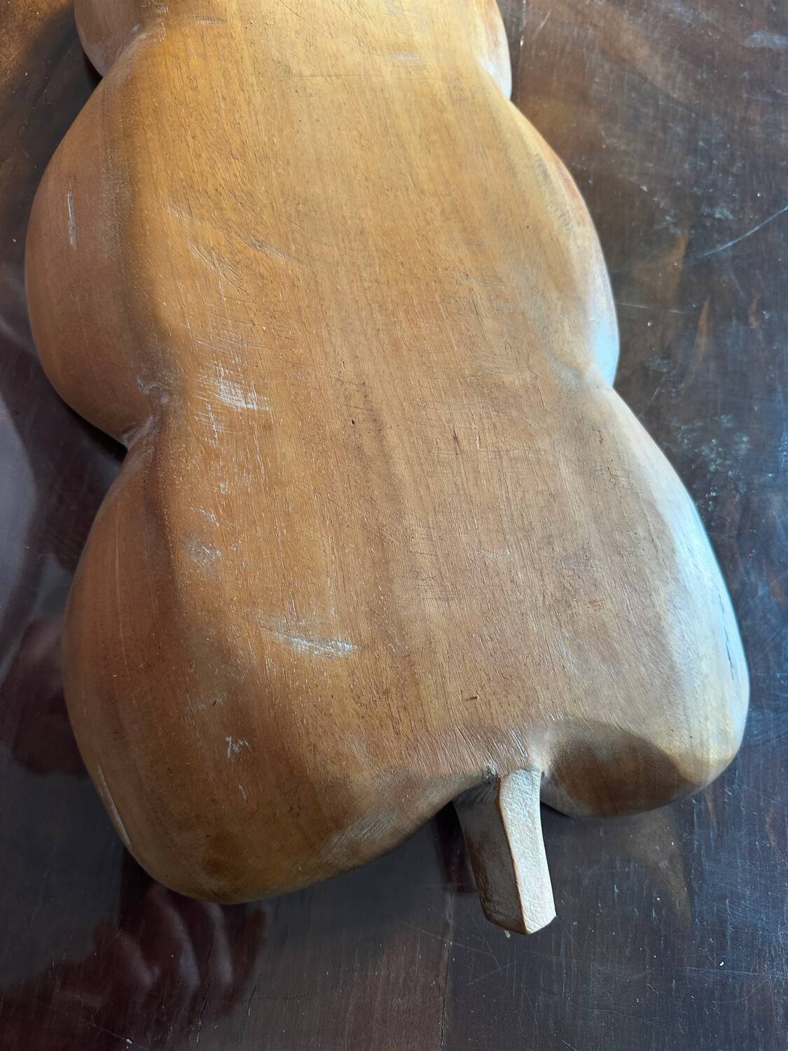 Fruit bowl, handcrafted pocket emptier in solid wood.