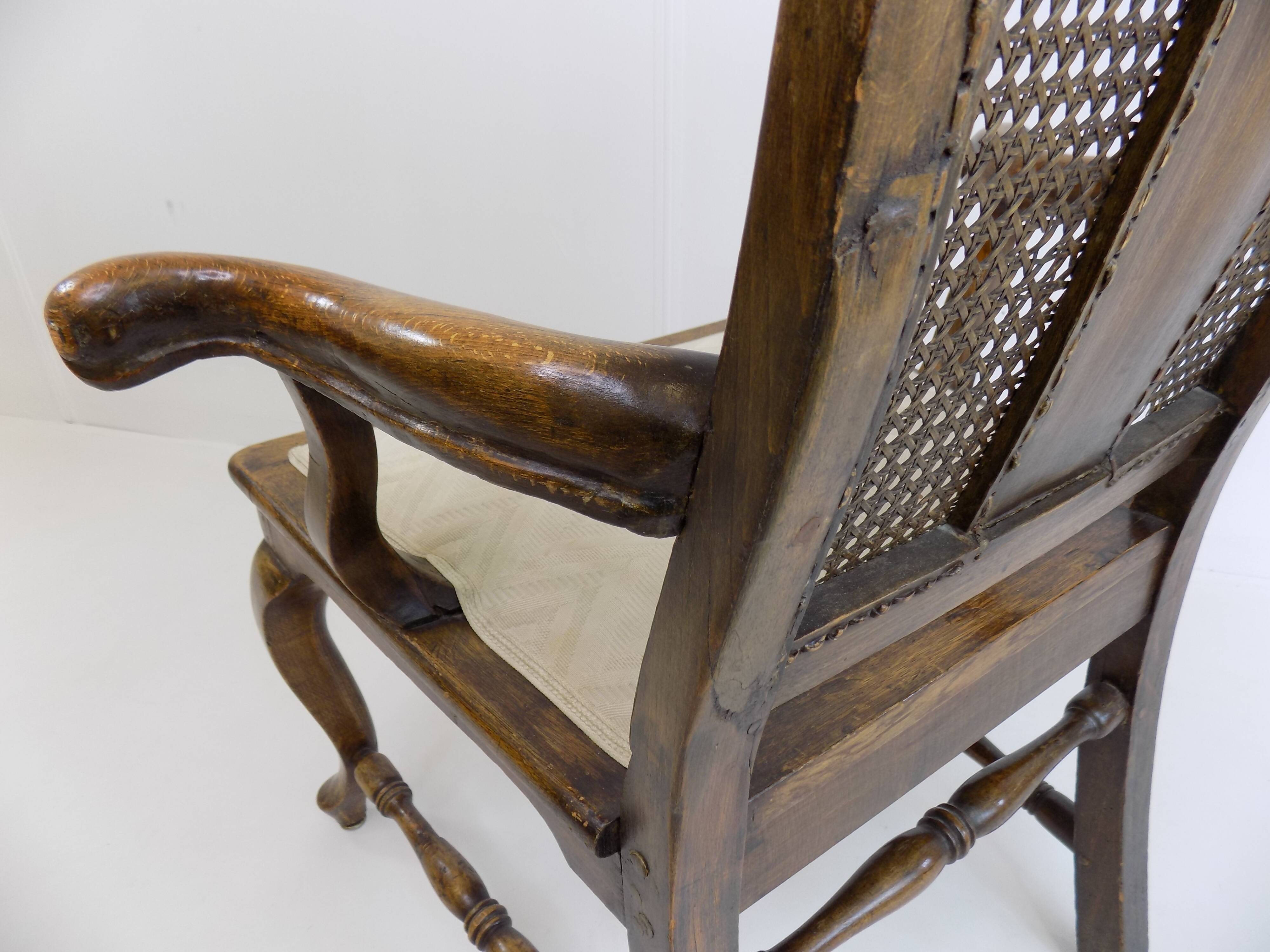 Chaise en bois néobaroque avec vannerie viennoise