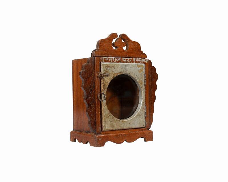 Vitrine murale petite ancienne boite a horloge patine d'origine inde